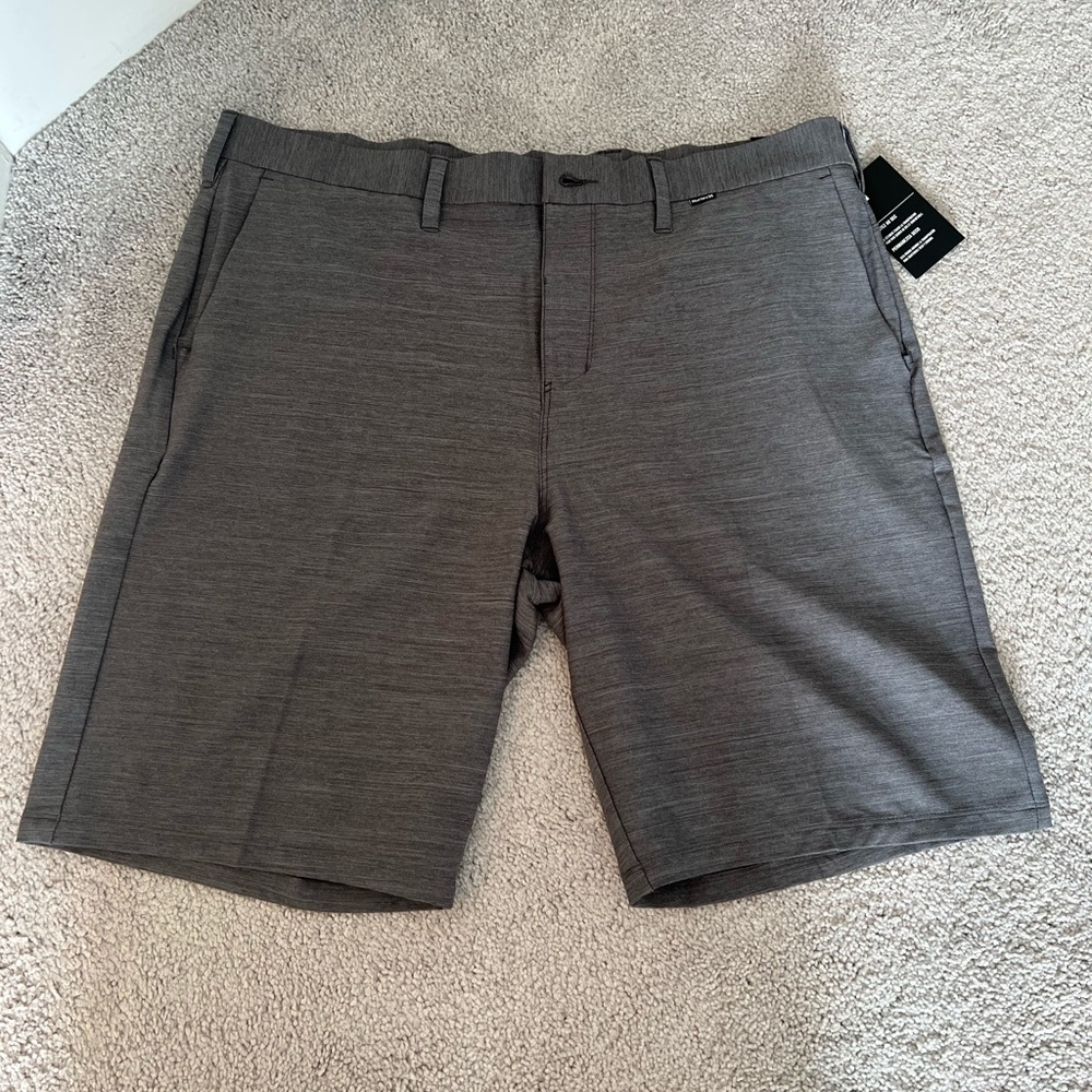 Hurley pants made with Nike Dry-fit material. 21” length.